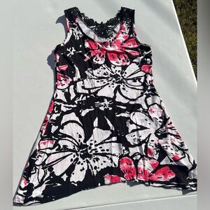 Tricotto Red and Black Floral Dress